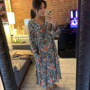 Beautiful Zara Embroidered Midi Dress - Size XS